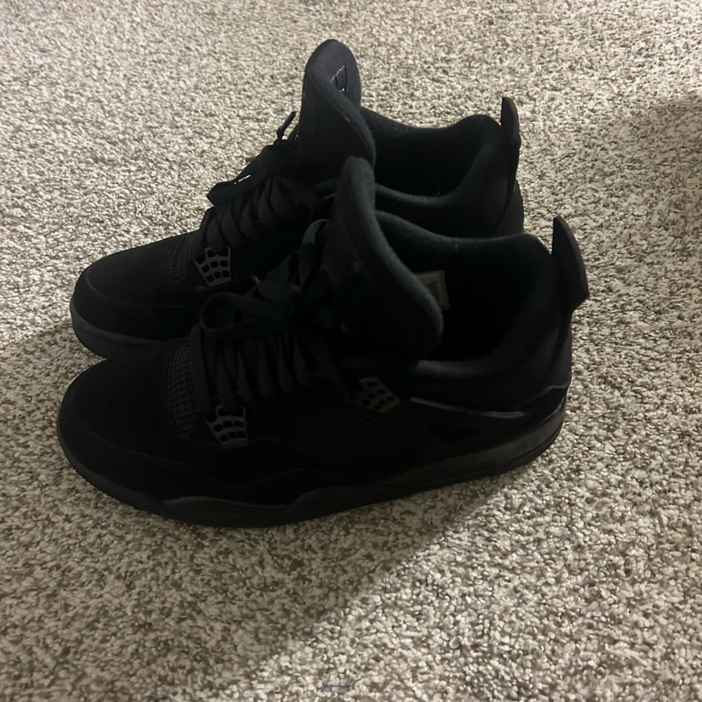 Jordan 4